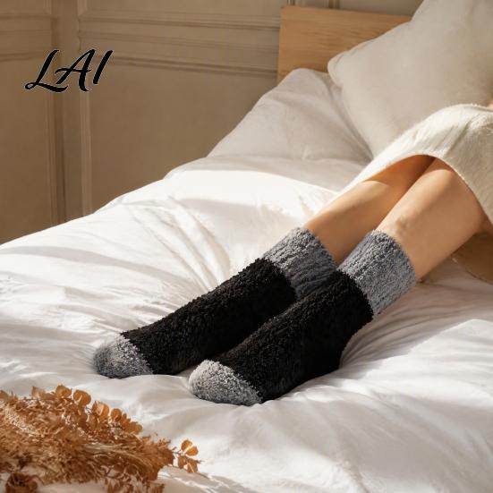 Non Shedding Velvet Socks Thickened Long Plush for Women Warm Coral Fleece Socks Cold Weather Indoor Winter Thermal Sleep Anti-static Contrast Color