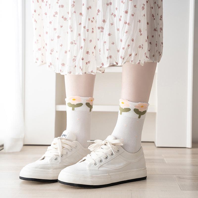 Autumn 3D Flower Plaid Mid-Calf Socks - Pink & Versatile Fashion