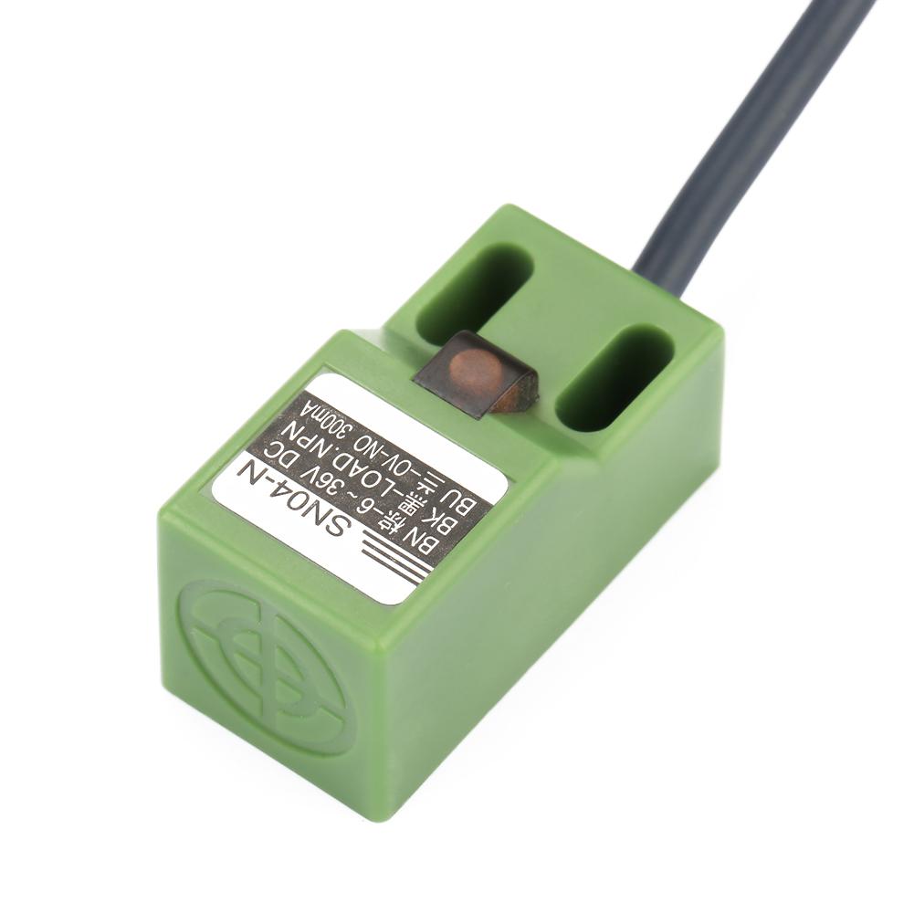 Proximity , NPN Sensor Detection Distance 4Mm, 12, 24V for Machinery, Light Industry, 1* with ABS Material