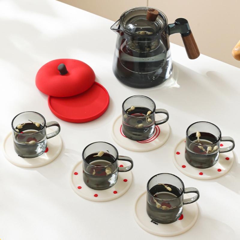 

Apples Shape Coasters Set Of 5 Funny Bowl Mats Glass Cup Coffee Cup Insulated Cartoon Silicone Coaster Home Kitchen Decoration 5pcs