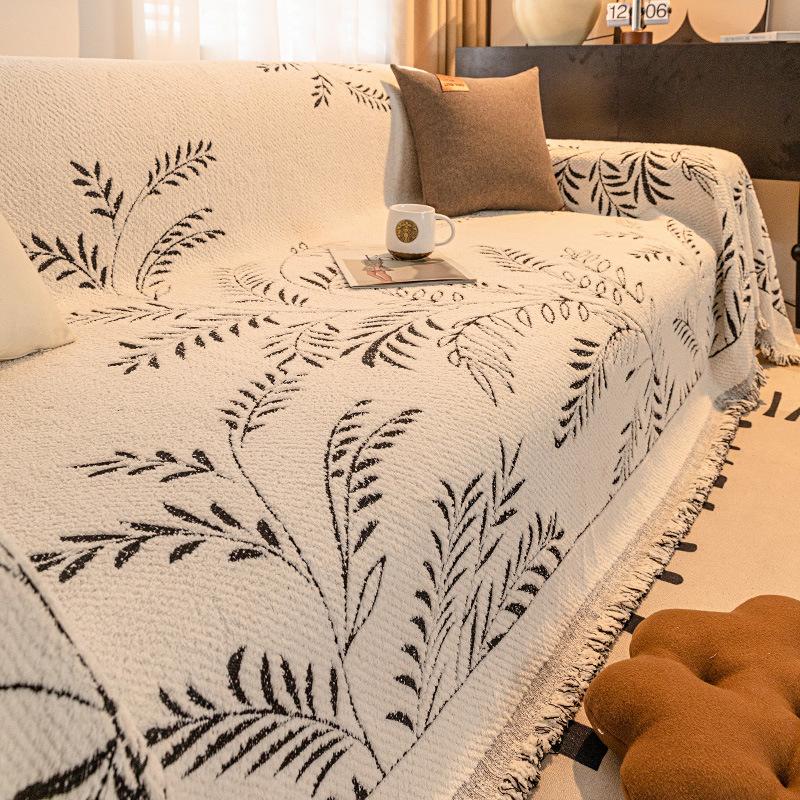 Sofa Cover Towel Winter Thickened Fleece Sofa Cover Anti-Scratching Sofa Cushion Autumn and Winter