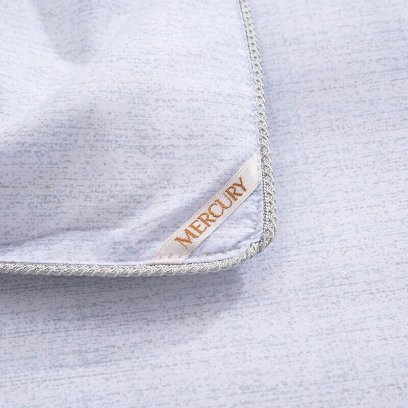 Mercury Sindra Tussah-Seide Kühlende Bettdecke