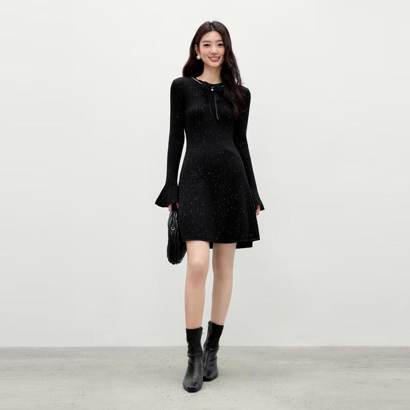 Autumn Water Yiren Elegant Round Neck Dress