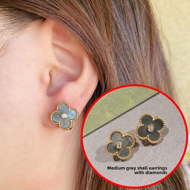 High Quality Four-leaf Clover Earring Buckle White Mother-of-pearl Earrings Red Chalcedony Black Agate Earrings