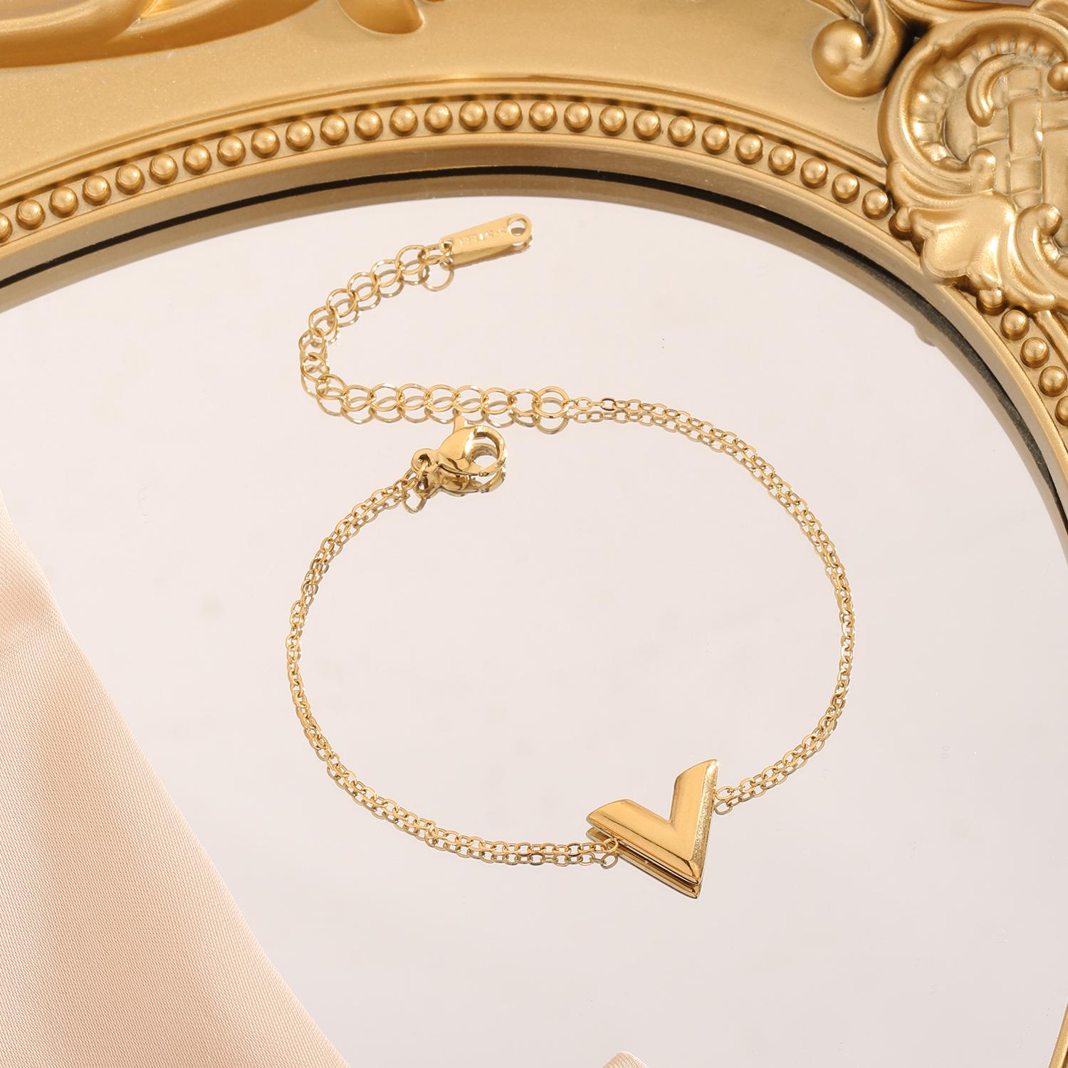 

Модное новое простое нишевое легкое V-образное большое фирменное ожерелье для женщин на лето с ключичной цепочкой тёмно-рыжий