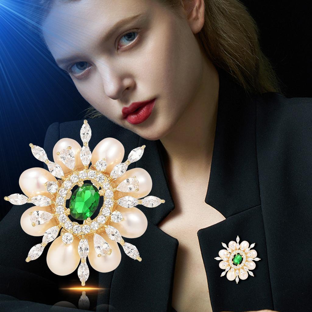 Senior Brooches Flower Leaf Brooch Pins for Women Suit Pendant  Fashion Brooches Jewelry