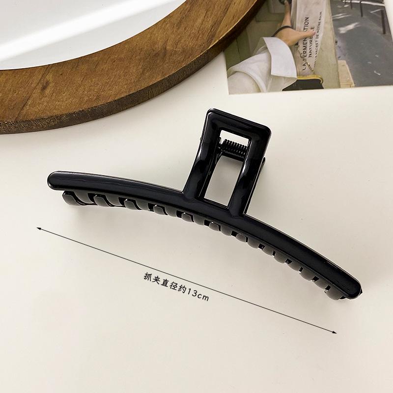 Elegant Large Shark Hair Clip for Women - Perfect Summer Updo Accessory