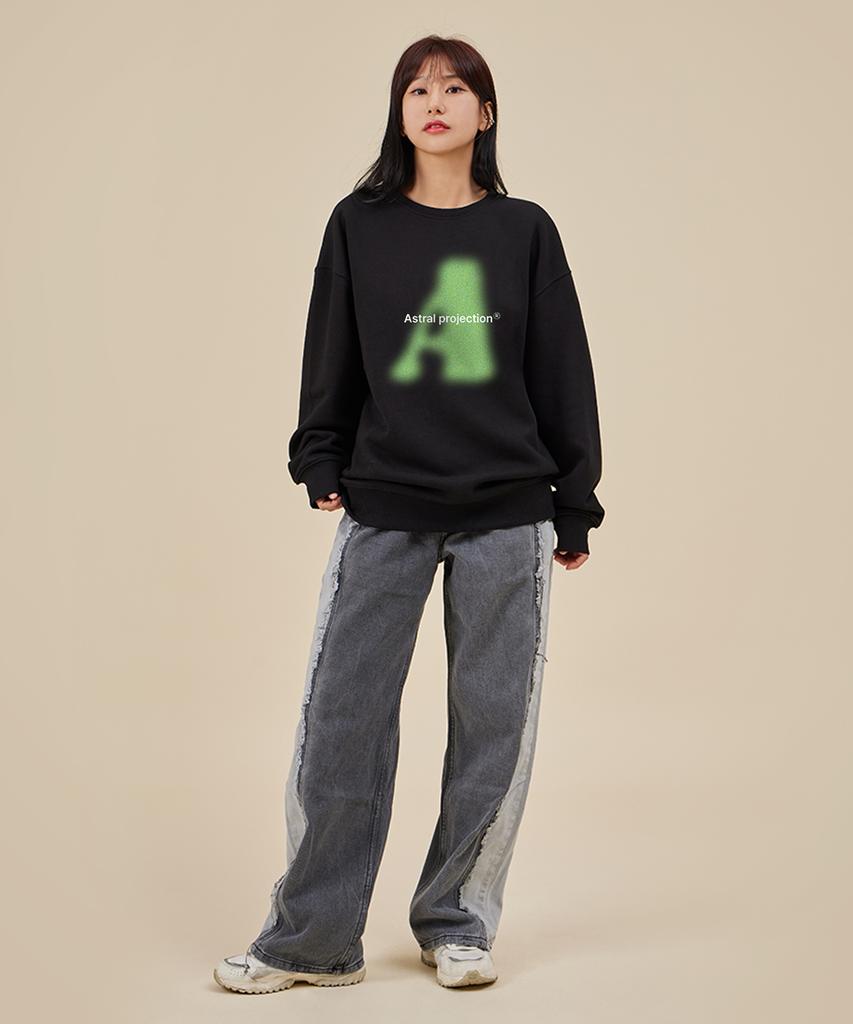 ASTRAL PROJECTION Big A Loose Fit Sweatshirt_Black