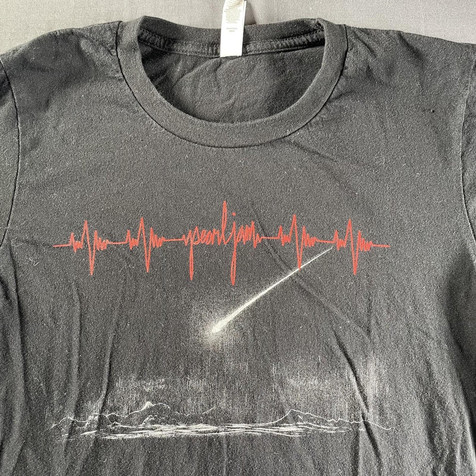 Pearl Jam Shirt Mens Small Black 2022 Tour Heartbeat Meteor Graphic Band Tee Unisex T-Shirt L