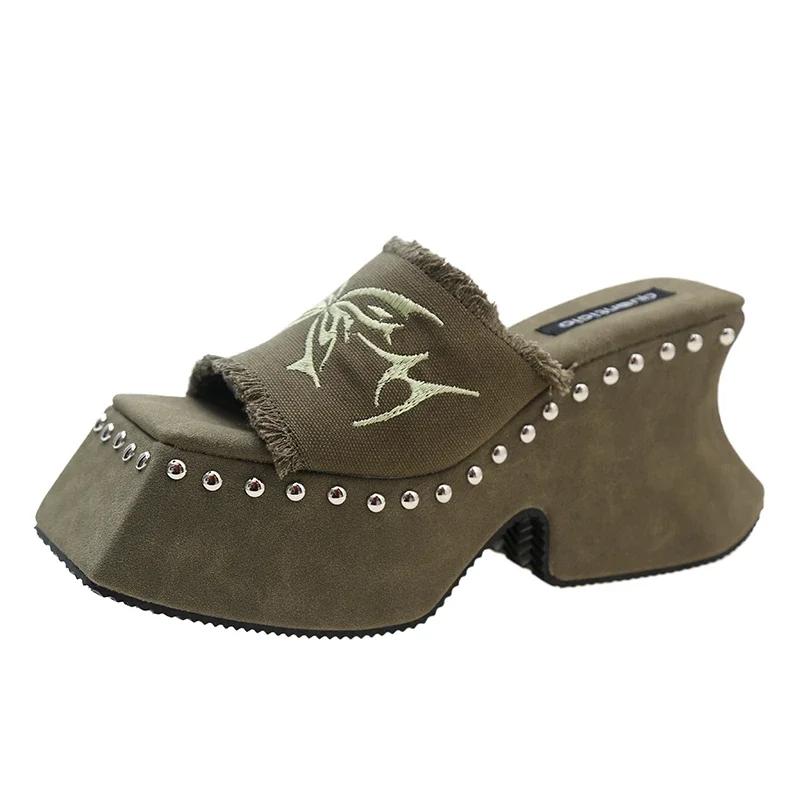 Fashion Vintage Rivet Open Toe Women's Sandals Slippers Sale Optical Outdoor Fashion Parker Square Hot Sale Summer New