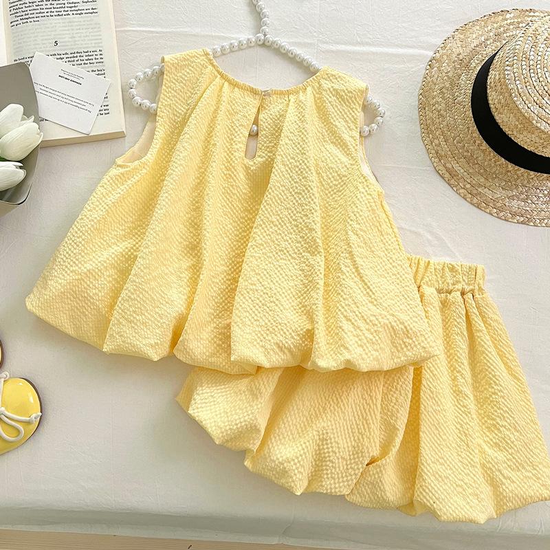 Girls Summer 3D Bloomer Shorts Set Cute Sleeveless Bow Top Two Piece Outfit Fashionable Kids Clothing