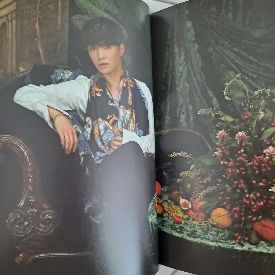 EXO Ray Goods Pictorial Photobook