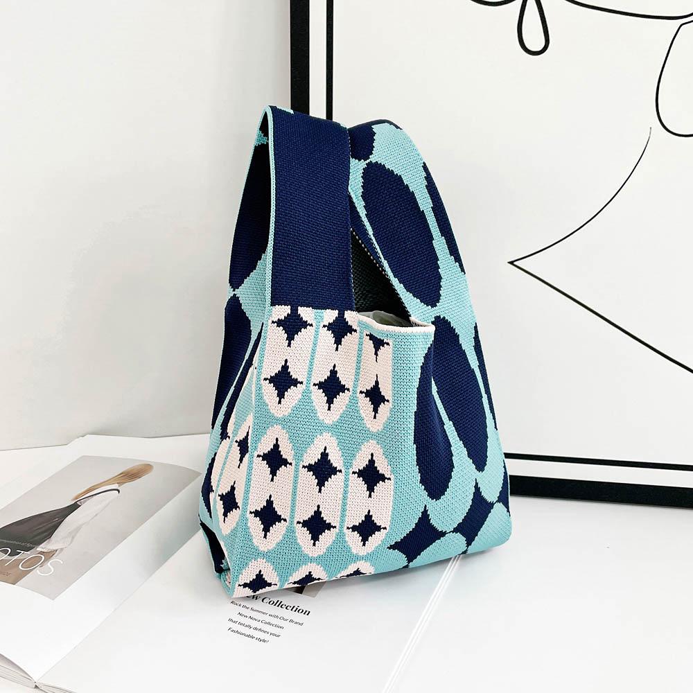 Large Capacity Knitted Bag Women'S Knitted Handbag Tote Bag Portable Storage For Outdoor Use Soft Woven Versatile And Cute Bag