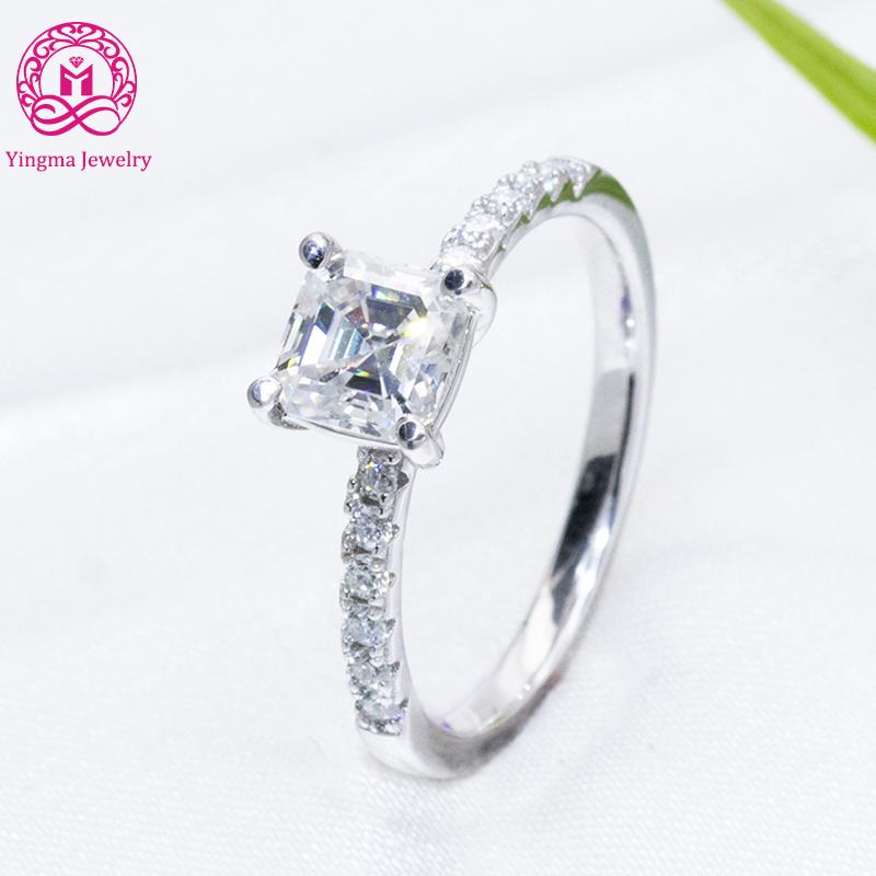 Fancy Asscher Cut 5.5x5.5mm 0.8ct Moissanite Wedding Ring 925 Sterling Silver VVS1 White Moissanite Engagement Ring for Women