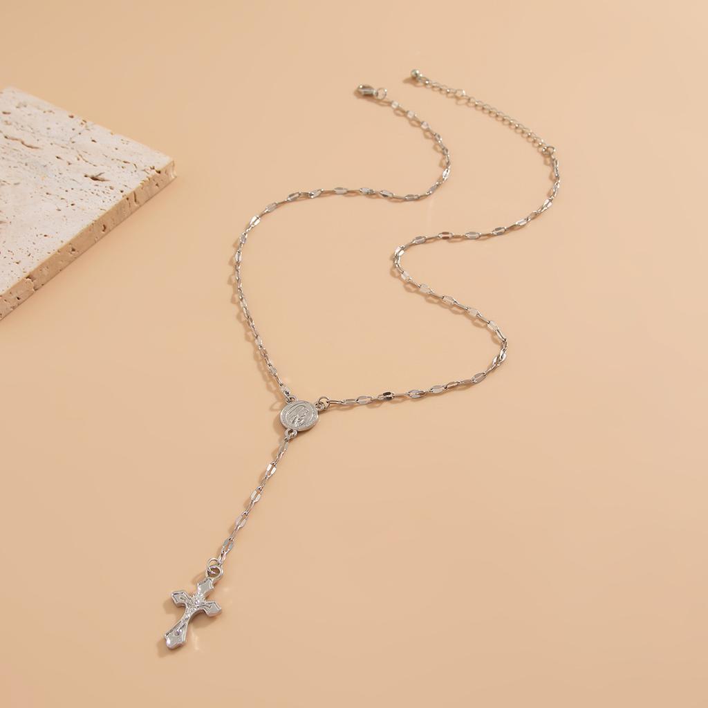 Fashion Sense Cross Alloy Pendant Necklace Gemstone Beaded Collar Chain