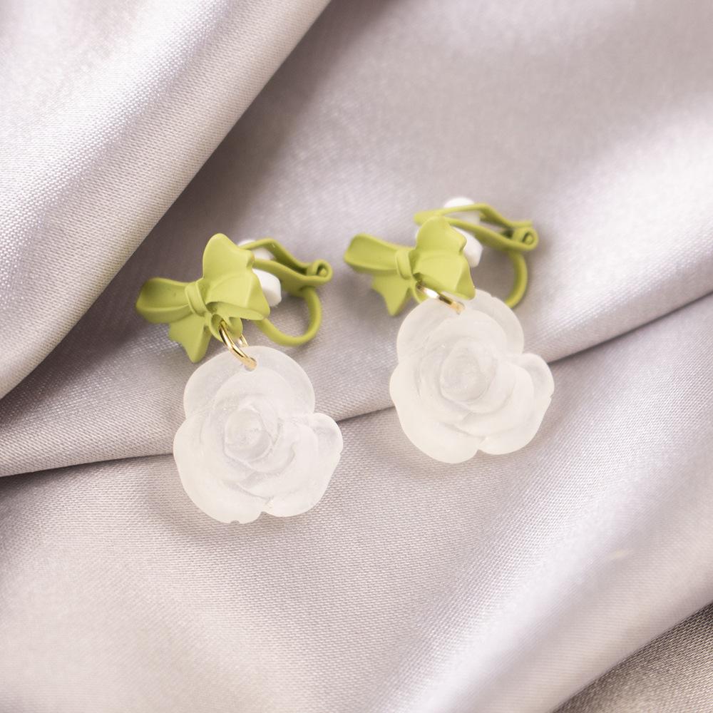 Versatile Light Luxury Ear Clips Without Pierced Ears Daily High-end Triangular Ear Clips Versatile Women's Earrings