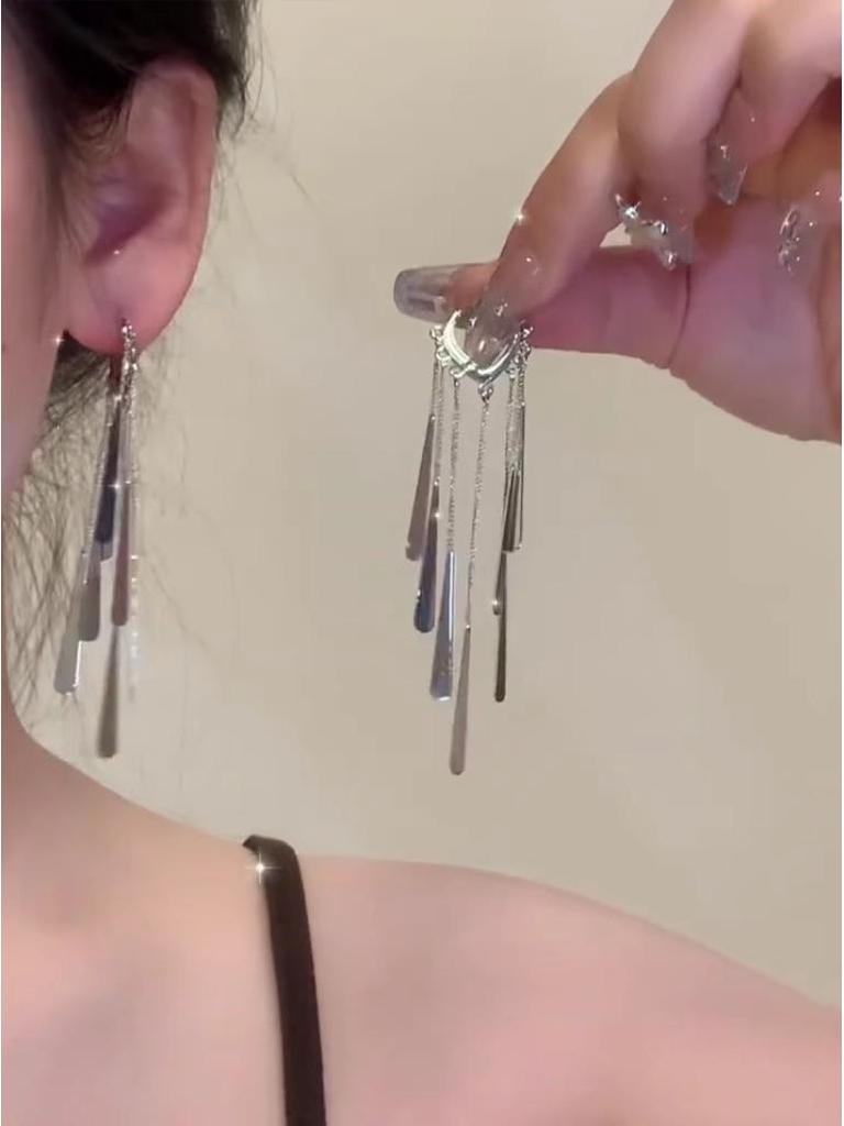 Super Glitzernde Zirkon Quastenohrringe - Vintage Koreanischer Influencer Stil 2025 Trend