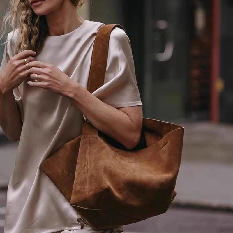 Yogodlns Nová semišová taška přes rameno pro ženy Shopper Velkokapacitní kabelka Módní ležérní Všestranná crossbody taška pro ženy
