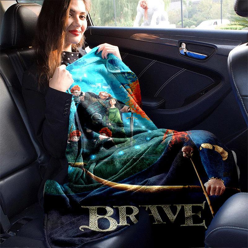 1pc Brave Printing Blanket - Soft, All-Season Throw for Living Room, Beroom,Personalize Gift with Aorable Cartoon esign