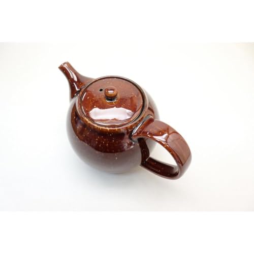 Yamakiikai Teapot, 550cc, with Kosatoame Glaze and plenty of roasted green tea, Y1217