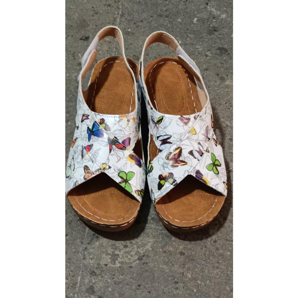 New Women's Colorblocking Sandals Thick Bottom Heightened Comfortable Lightweight Cool Slip Shockproof Wearable Casual Arch Support Slippers