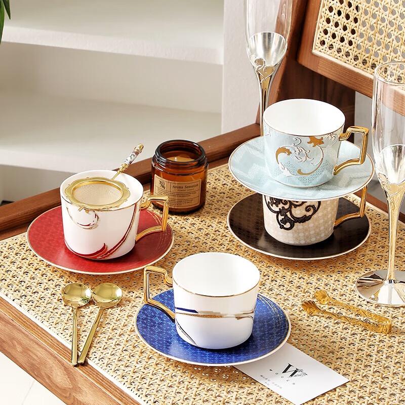 WOOCH Exquisites Palast-Rebenblumen 4-Tassen & Untertassen Geschenkset