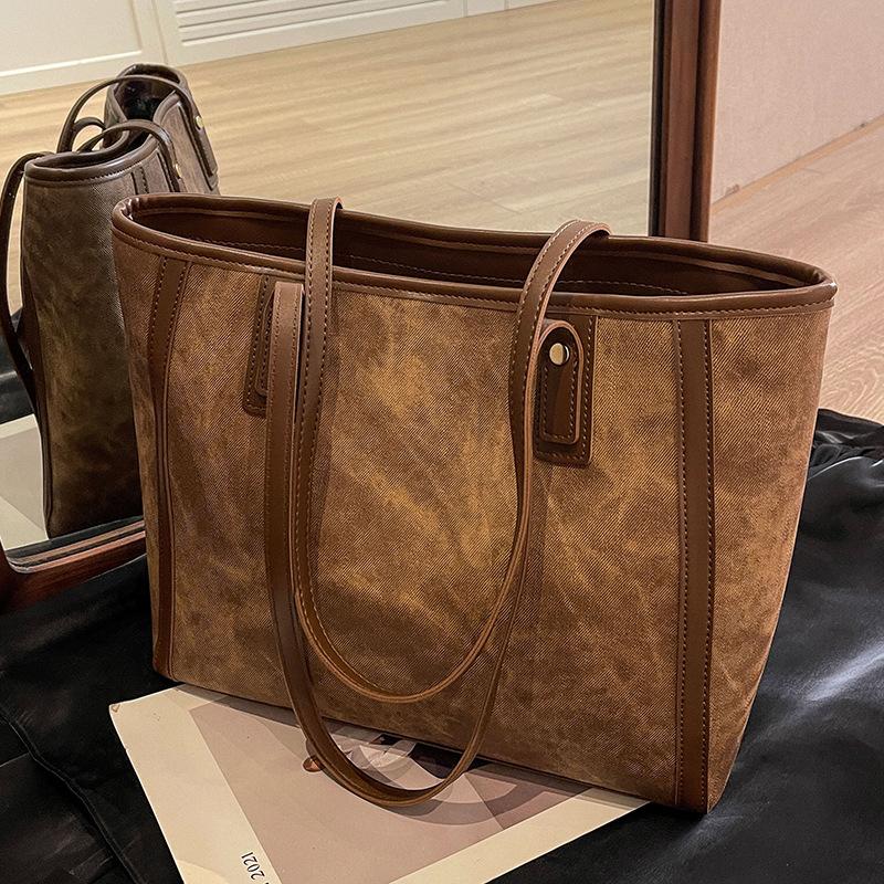 Premium Bag Women'S Large-Capacity Retro Fashion Versatile Shoulder Bag College Student Class Commuting Tote Bag