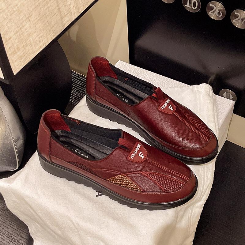 

Весна и Осень туфли для мамы одинарные туфли удобные для среднего и пожилого возраста кожаные туфли нескользящая мягкая подошва мягкая кожа туфли бабушки рабочие мидл 41 бордовый