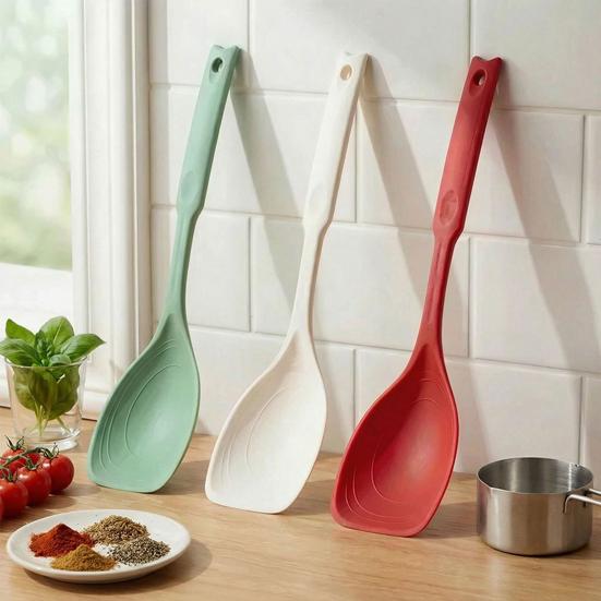 Multifunctionele kookspatel/lepel voor antiaanbakpannen, hittebestendig keukengerei met diepe kom en maatstreep voor mengen en serveren.