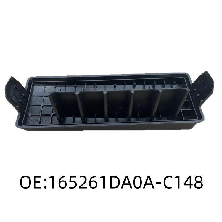 Накладка на решетку кондиционера Nissan X-Trail 165261DA0A-C148 165261DA0A-C148