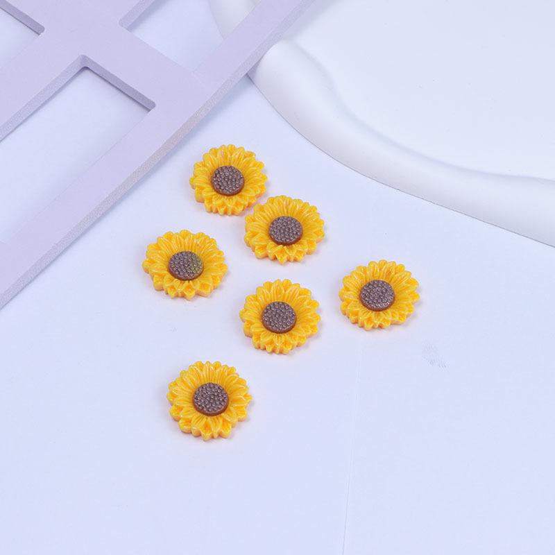 Sunflower Resin Ornaments: Cute Brooches, Hair Accessories & Cup Stickers