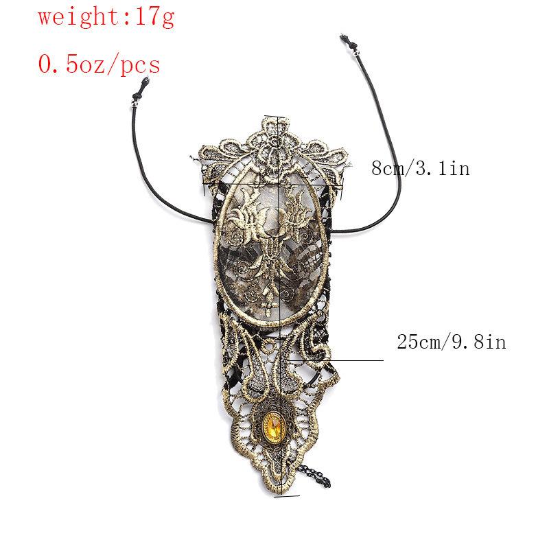 Vintage Gold Lace Bracelet with Hollow Design for Women - Elegant Evening Accessory