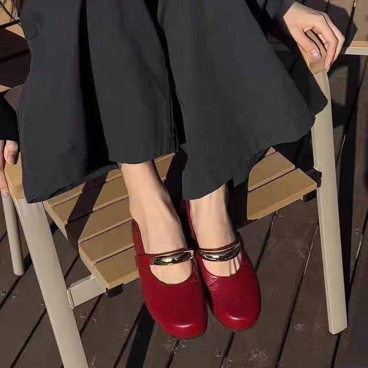 Niche literary style metal flat Mary Jane shoes women's round head retro temperament single shoes
