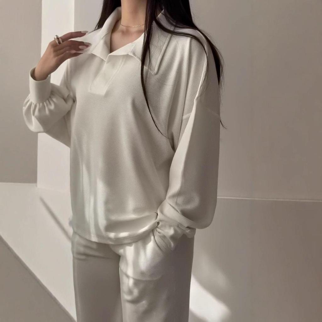 2025 Autumn Women's Sporty Casual Two-Piece Set: Lapel Long-Sleeve Top & Loose Pants