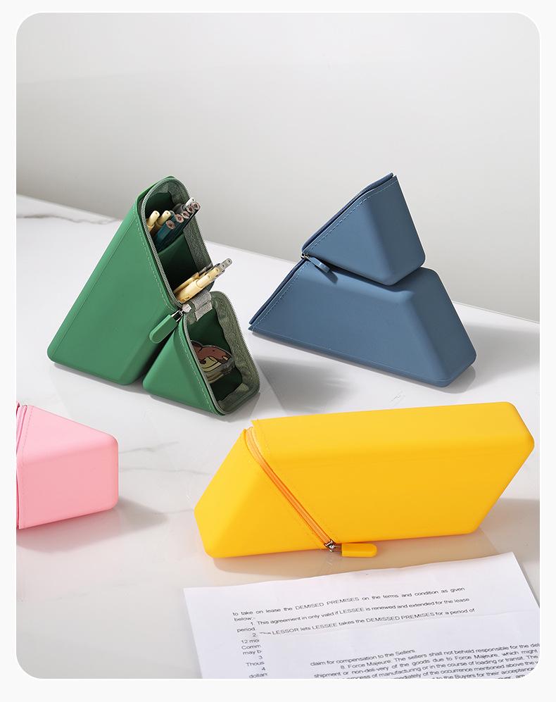 Teleskopisches Stifteetui und Stifthalter aus weichem Silikon mit hoher Kapazität