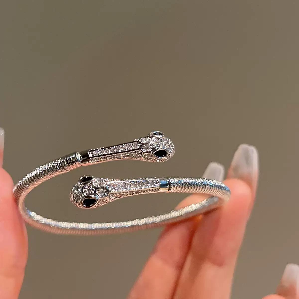 

Открытый регулируемый браслет в виде змеи 2022, сладкий, нежный, блестящий, супер блестящий браслет, аксессуар, браслет 14K