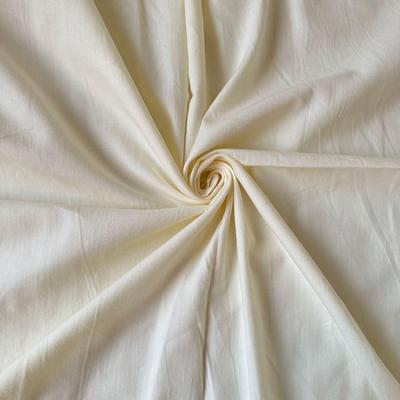 Aprikosenfarbiger Köperstoff aus reiner Baumwolle für Damen-, Kinderpyjamas, Kleider, Homewear und Taschen