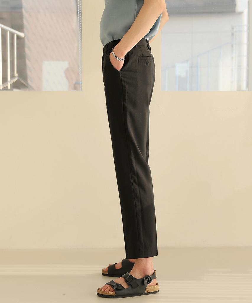 Jikeulib Secret Side Banding Black Cropped Stretch Slacks