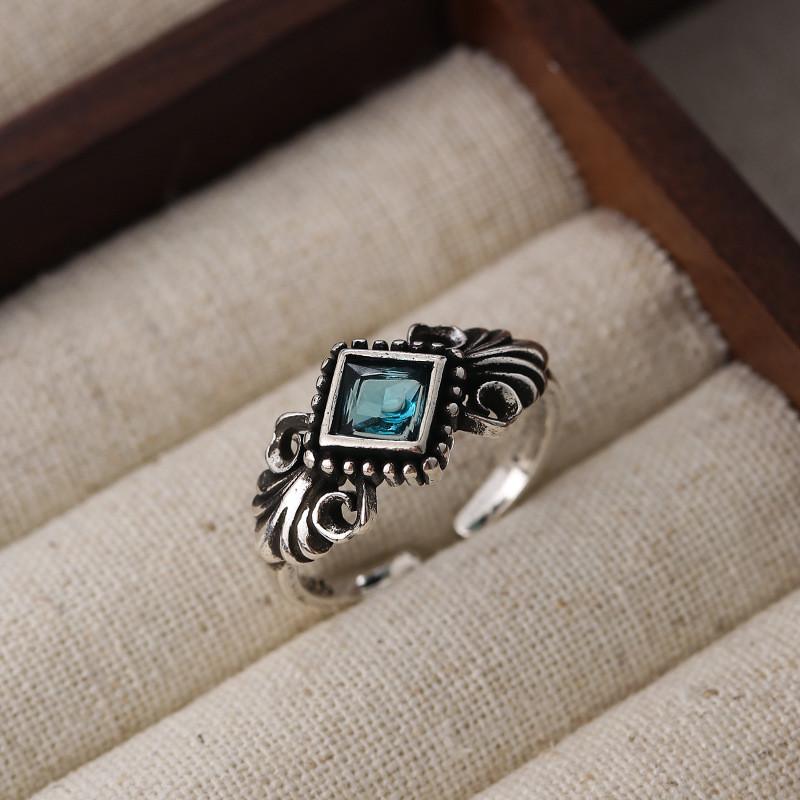 

Винтажное стильное медное кольцо с ослепительными циркониевыми камнями, идеально подходящее для модных женщин