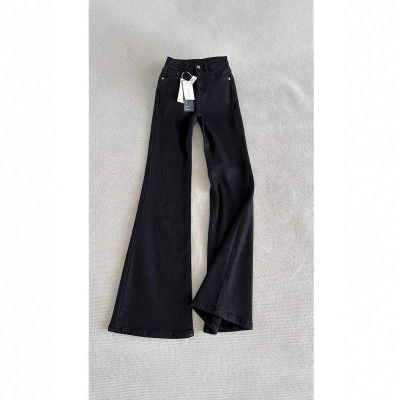 

Women s High-Waisted Black Velvet Micro-Flare Jeans - Warm, Slimming, and Versatile for Autumn/Winter. Extra Large