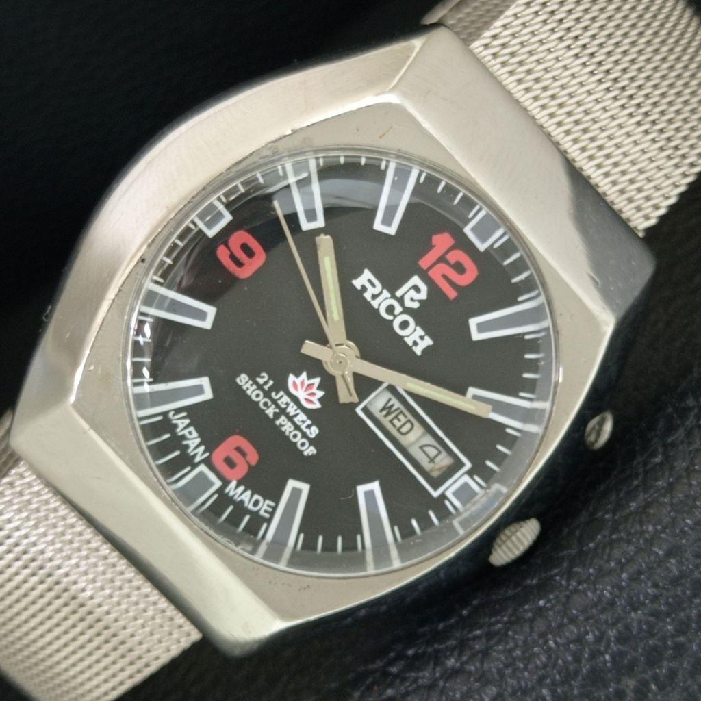 

VINTAGE RICOH R31 AUTOMATIC JAPAN MENS BLACK COLOR DIAL WATCH a707688-1