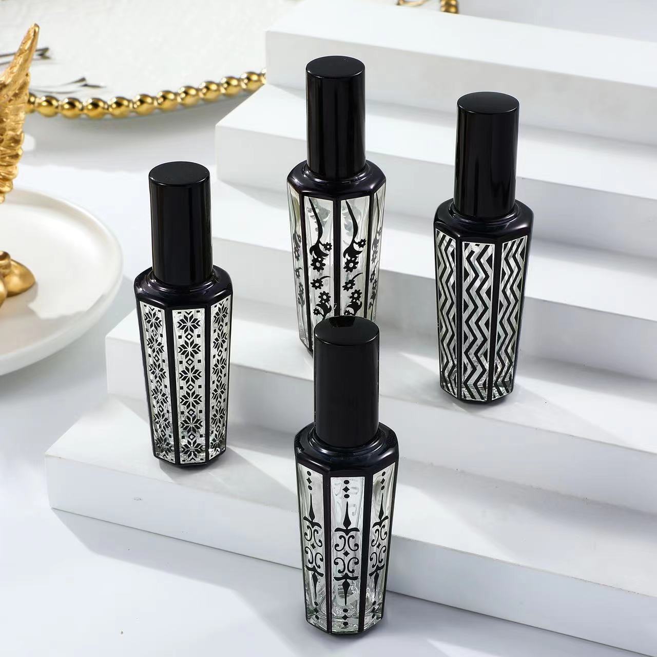 

15ml Electroplated UV Perfume Bottle Glass Tube Electroplated Aluminum Spray Perfume Dispenser Bottle Makeup Hydration золотой