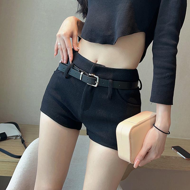 

Шорты с высокой талией, утягивающие, черные - Лето 2024 S