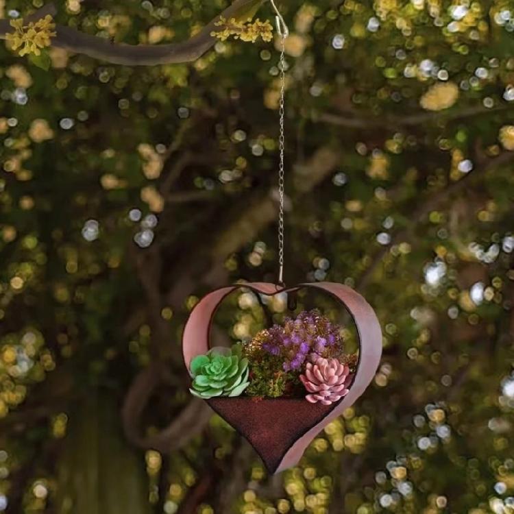 Metal Heart Shape Hanging Plant Holder for Garden Porch or Home Decoration Detachable Flower Pots Drain Hole Planter