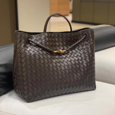 Fashion New Woven Bag Large Capacity Versatile Grid Cowhide Tote Bag Casual Single Shoulder Handbag