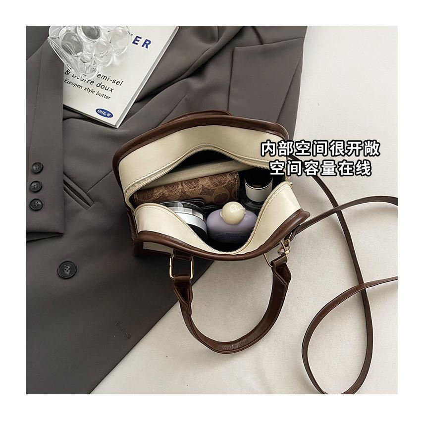 IELGY Simple Commuter Fashion One-Shoulder Portable Retro Small Square Bag