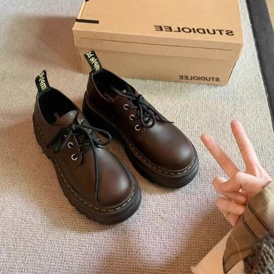 Autunno e inverno scarpe basse in pelle nuove stile college scarpe in pelle punta rotonda retrò stringate tacco basso mocassini JK scarpe singole donna