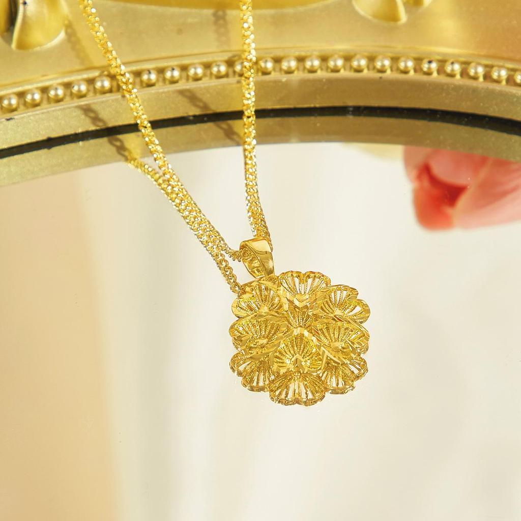 CMM 2PCS Retro Palace Jewelry Set Golden Leaf Shape Brushed Craft Clavicle Chain Pendant Necklace Earrings Women's Party Jewellery Accessories