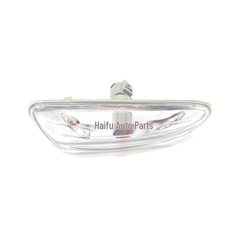 Roewe 350 Fender Side Lights & Turn Signal Assembly with Bulbs