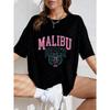 Übergroßes T-Shirt Weiß Malibu Beach Grafikdruck Mit Pinkem Und Blauem Text Und 73 Logo Sommer Freizeitkleidung Für Frauen